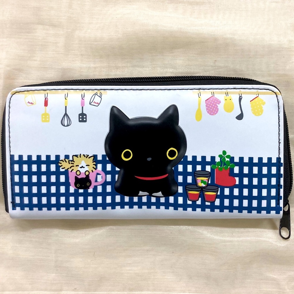Envelope Wallet with Cartoon Cat Print